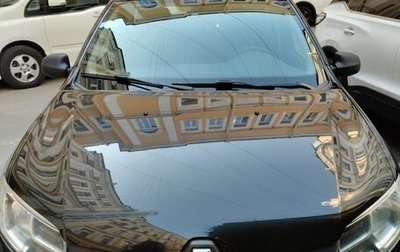 Renault Logan II, 2019 год, 670 000 рублей, 1 фотография
