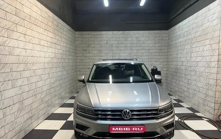 Volkswagen Tiguan II, 2017 год, 2 150 000 рублей, 1 фотография