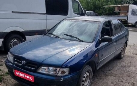 Nissan Primera II рестайлинг, 2000 год, 110 000 рублей, 1 фотография