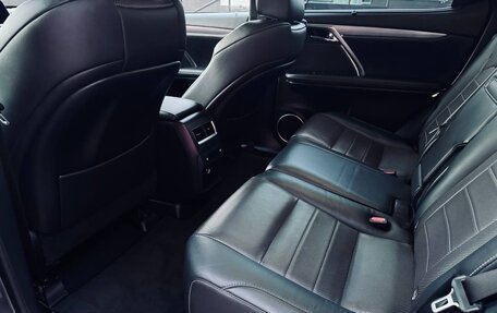 Lexus RX IV рестайлинг, 2016 год, 3 150 000 рублей, 11 фотография