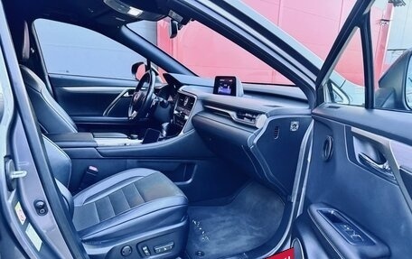 Lexus RX IV рестайлинг, 2016 год, 3 150 000 рублей, 16 фотография