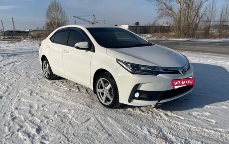 Toyota Corolla, 2014 год, 1 370 000 рублей, 6 фотография