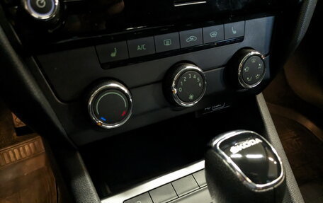 Skoda Octavia, 2019 год, 1 600 000 рублей, 16 фотография