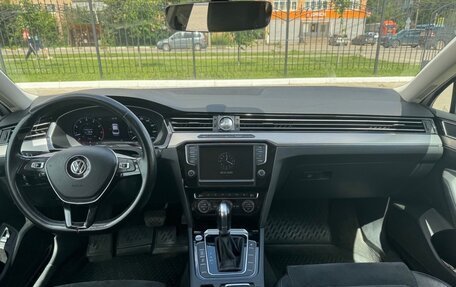 Volkswagen Passat B8 рестайлинг, 2016 год, 2 350 000 рублей, 11 фотография