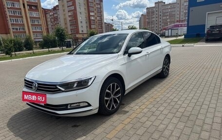 Volkswagen Passat B8 рестайлинг, 2016 год, 2 350 000 рублей, 2 фотография