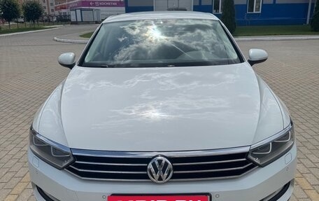 Volkswagen Passat B8 рестайлинг, 2016 год, 2 350 000 рублей, 3 фотография