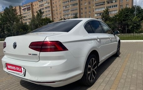 Volkswagen Passat B8 рестайлинг, 2016 год, 2 350 000 рублей, 6 фотография