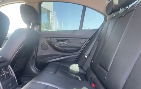 BMW 3 серия, 2012 год, 1 398 000 рублей, 15 фотография