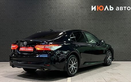 Toyota Camry, 2021 год, 3 600 000 рублей, 5 фотография