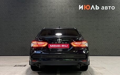 Toyota Camry, 2021 год, 3 600 000 рублей, 6 фотография