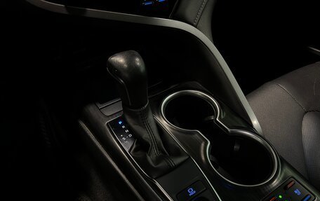 Toyota Camry, 2021 год, 3 600 000 рублей, 15 фотография