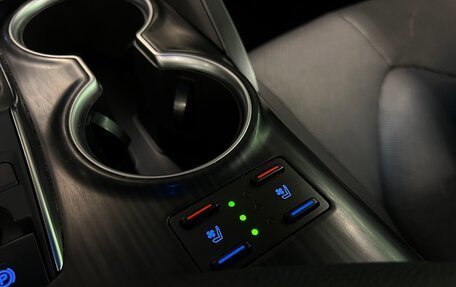 Toyota Camry, 2021 год, 3 600 000 рублей, 16 фотография