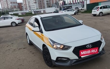 Hyundai Solaris II рестайлинг, 2018 год, 1 065 000 рублей, 2 фотография