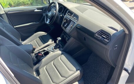 Volkswagen Tiguan II, 2020 год, 3 300 000 рублей, 11 фотография