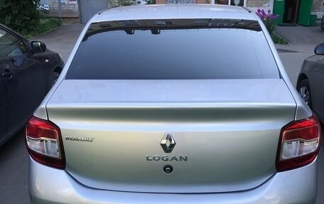 Renault Logan II, 2015 год, 660 000 рублей, 3 фотография