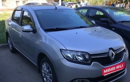 Renault Logan II, 2015 год, 660 000 рублей, 4 фотография