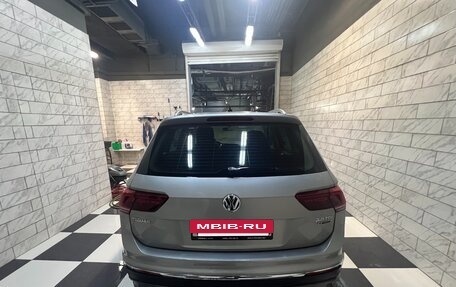 Volkswagen Tiguan II, 2017 год, 2 150 000 рублей, 5 фотография
