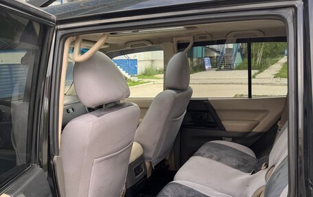 Mitsubishi Montero III, 2002 год, 600 000 рублей, 7 фотография
