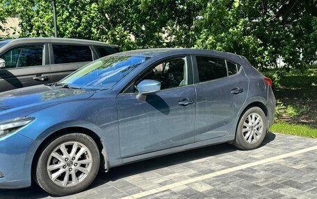 Mazda 3, 2018 год, 1 500 000 рублей, 3 фотография