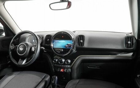 MINI Countryman II (F60), 2022 год, 3 360 000 рублей, 14 фотография