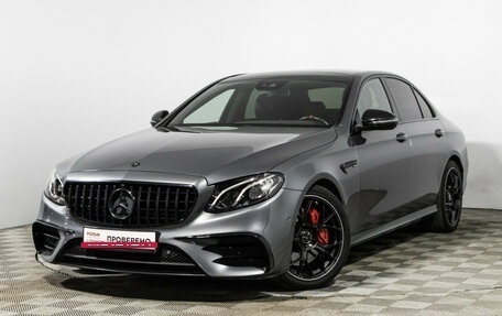 Mercedes-Benz E-Класс, 2017 год, 2 860 000 рублей, 1 фотография