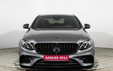 Mercedes-Benz E-Класс, 2017 год, 2 860 000 рублей, 2 фотография