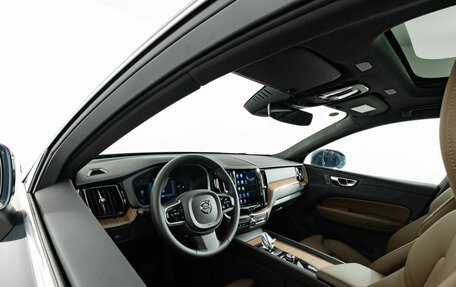 Volvo XC60 II, 2024 год, 6 790 000 рублей, 9 фотография