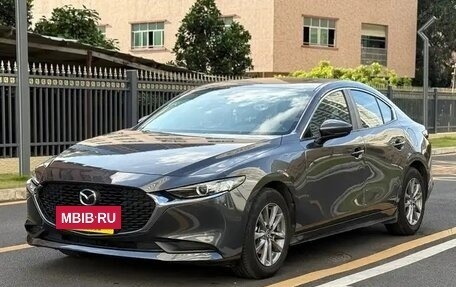 Mazda 3, 2021 год, 1 350 000 рублей, 3 фотография