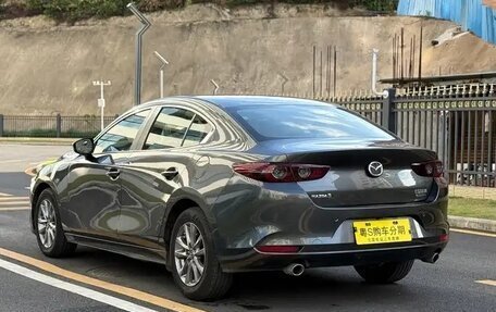 Mazda 3, 2021 год, 1 350 000 рублей, 7 фотография