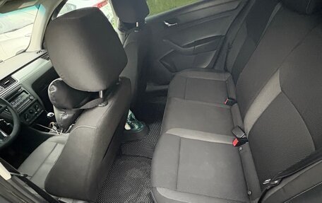 Skoda Rapid I, 2014 год, 670 000 рублей, 6 фотография