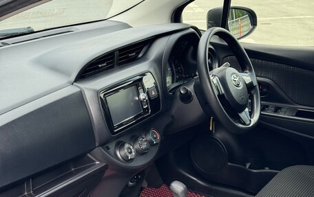 Toyota Vitz, 2019 год, 1 050 000 рублей, 9 фотография