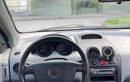 Chevrolet Aveo III, 2004 год, 140 000 рублей, 12 фотография