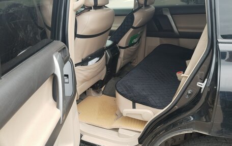 Toyota Land Cruiser Prado 150 рестайлинг 2, 2010 год, 2 586 000 рублей, 14 фотография