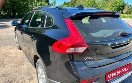 Volvo V40 II рестайлинг, 2017 год, 1 990 000 рублей, 5 фотография
