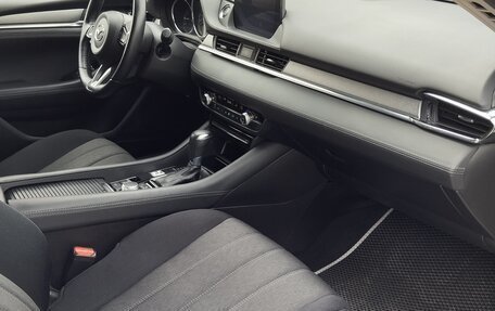 Mazda 6, 2019 год, 1 980 000 рублей, 7 фотография