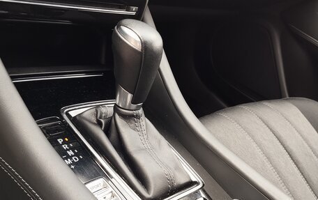 Mazda 6, 2019 год, 1 980 000 рублей, 10 фотография