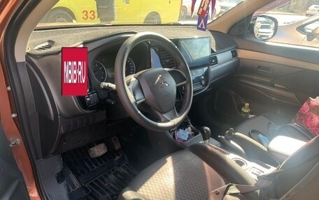 Mitsubishi Outlander III рестайлинг 3, 2012 год, 1 020 000 рублей, 6 фотография
