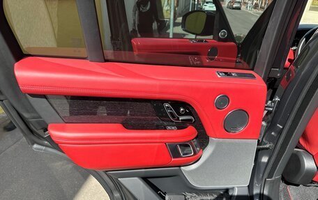 Land Rover Range Rover IV рестайлинг, 2018 год, 8 000 000 рублей, 8 фотография