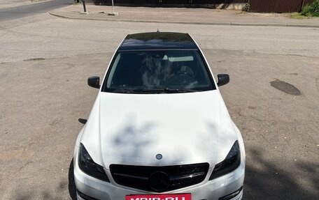 Mercedes-Benz C-Класс, 2012 год, 1 500 000 рублей, 7 фотография