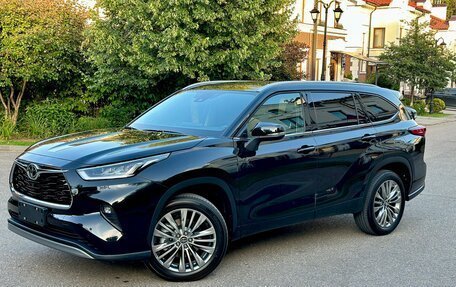 Toyota Highlander, 2025 год, 5 090 000 рублей, 1 фотография