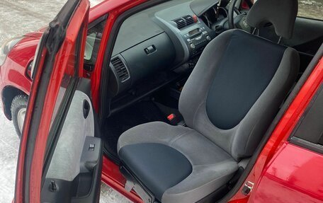 Honda Fit III, 2001 год, 420 000 рублей, 4 фотография