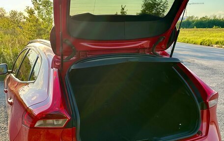 Volvo V40 II рестайлинг, 2013 год, 1 390 000 рублей, 22 фотография