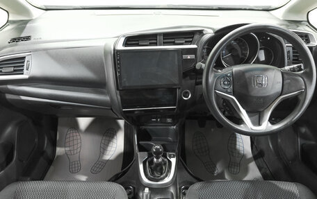 Honda Fit III, 2019 год, 1 399 000 рублей, 11 фотография