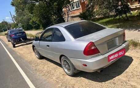 Mitsubishi Mirage VI рестайлинг, 2002 год, 195 000 рублей, 5 фотография