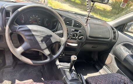 Mitsubishi Mirage VI рестайлинг, 2002 год, 195 000 рублей, 8 фотография