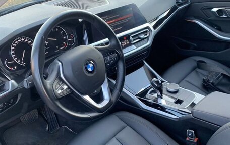 BMW 3 серия, 2020 год, 2 900 000 рублей, 7 фотография