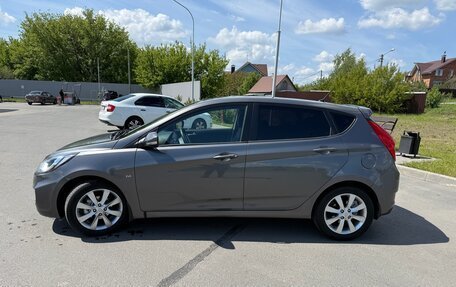 Hyundai Solaris II рестайлинг, 2011 год, 868 000 рублей, 7 фотография