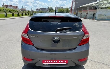 Hyundai Solaris II рестайлинг, 2011 год, 868 000 рублей, 9 фотография