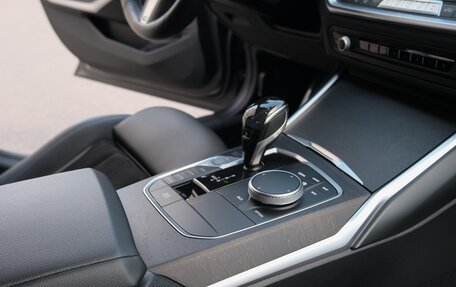 BMW 3 серия, 2019 год, 3 799 000 рублей, 18 фотография