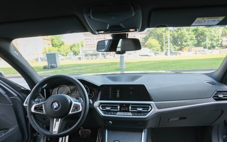 BMW 3 серия, 2019 год, 3 799 000 рублей, 21 фотография